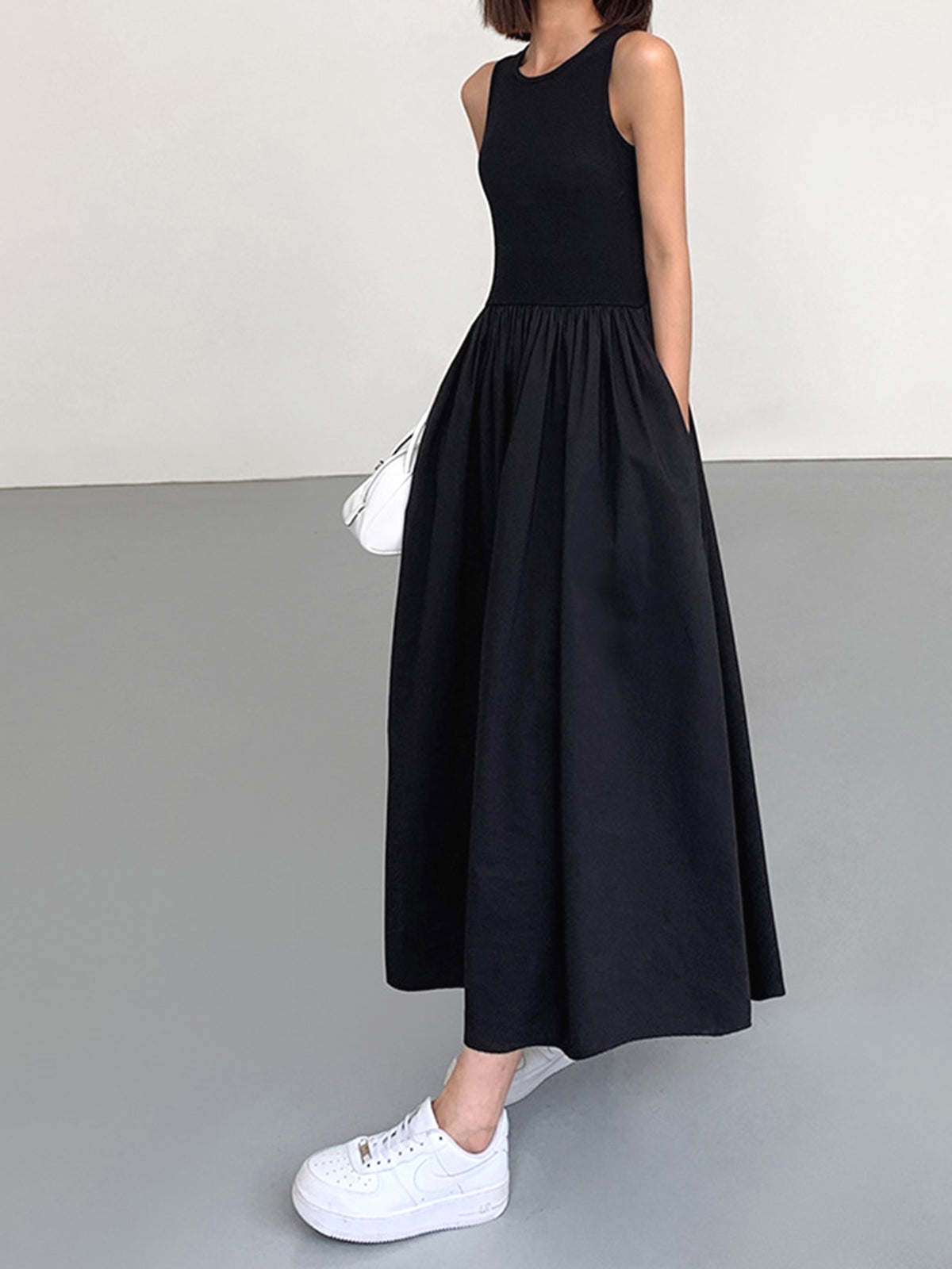 Arianna | Relaxed Fit Crew Neck Maxi Dress
