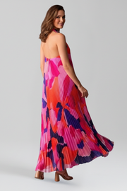 Beatrice | Sleeveless Pleated Maxi Dress