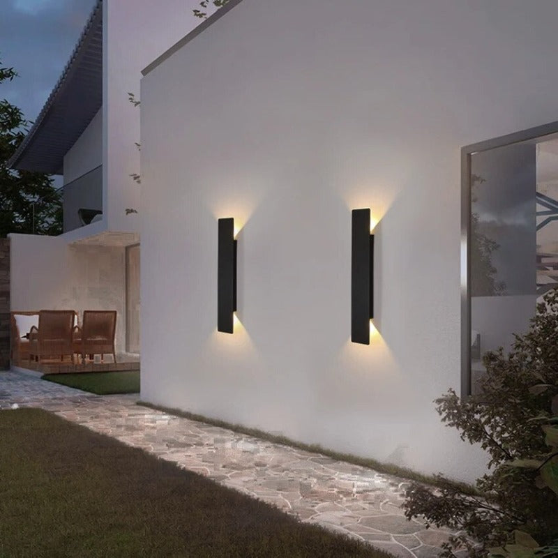 Bristol | Outdoor Light with Weather-Resistant Design for Garden and Patio Illumination