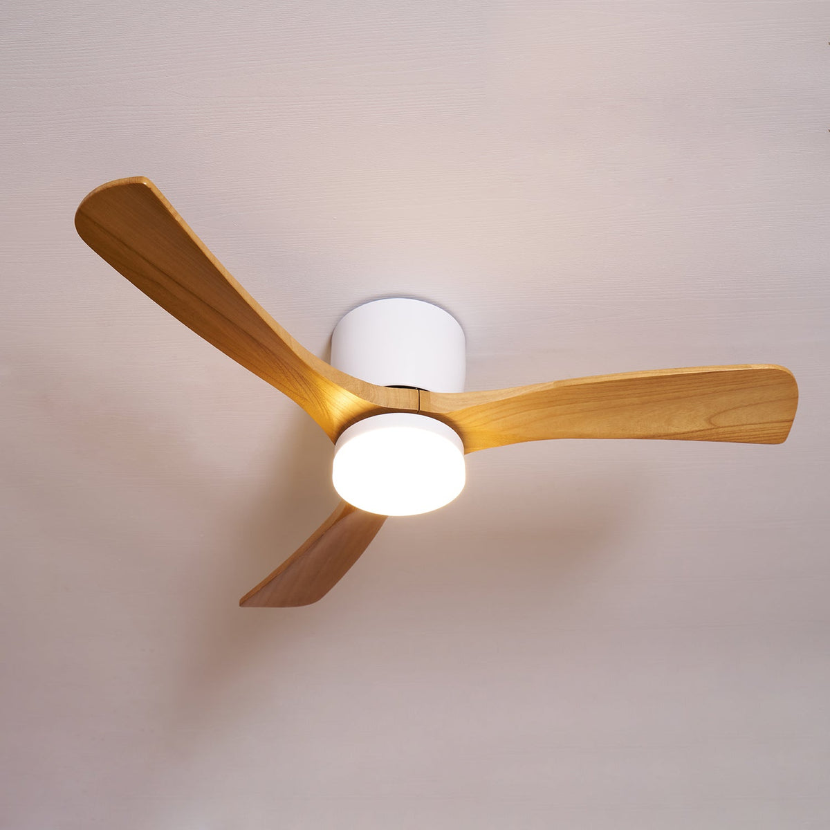 Brooklyn Nordic Wooden Ceiling Fan with Integrated Light – Ideal for Living Room or Bedroom