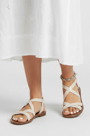 Diana | Flat Criss-Cross Strap Sandals