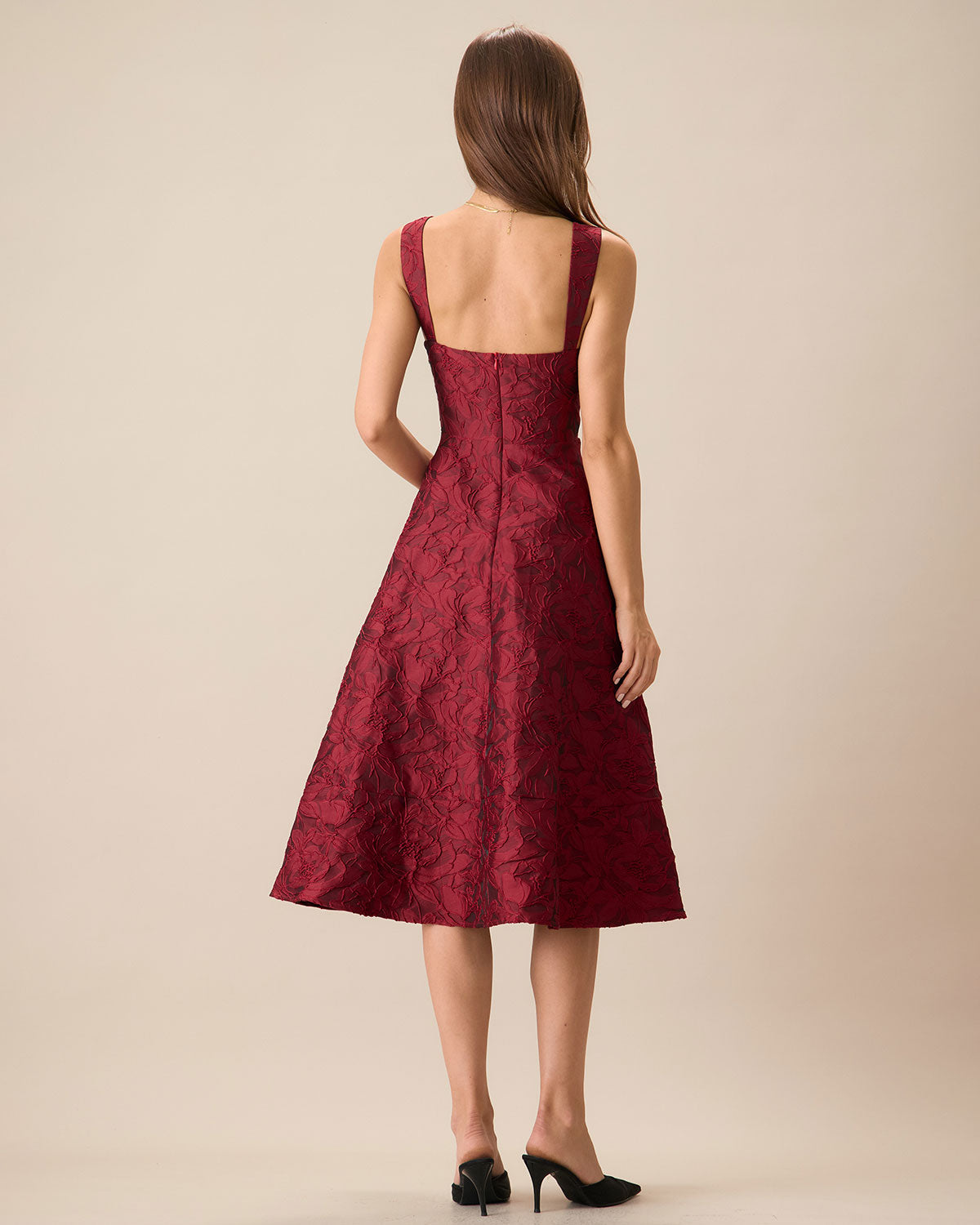 Fallon | Fitted Sweetheart Neck Jacquard Wedding Guest Dress