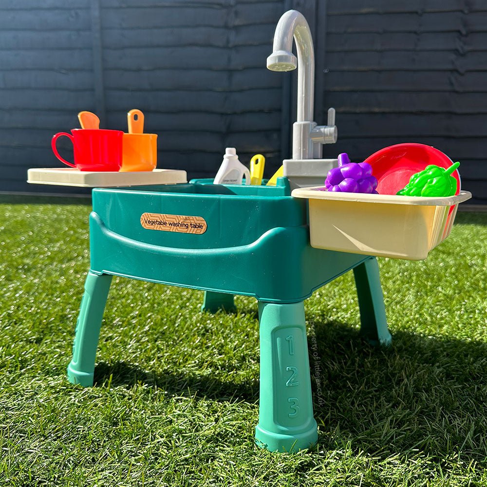 Flintwood | Toy Kitchen with Working Faucet and Circulating Water for Children's Play