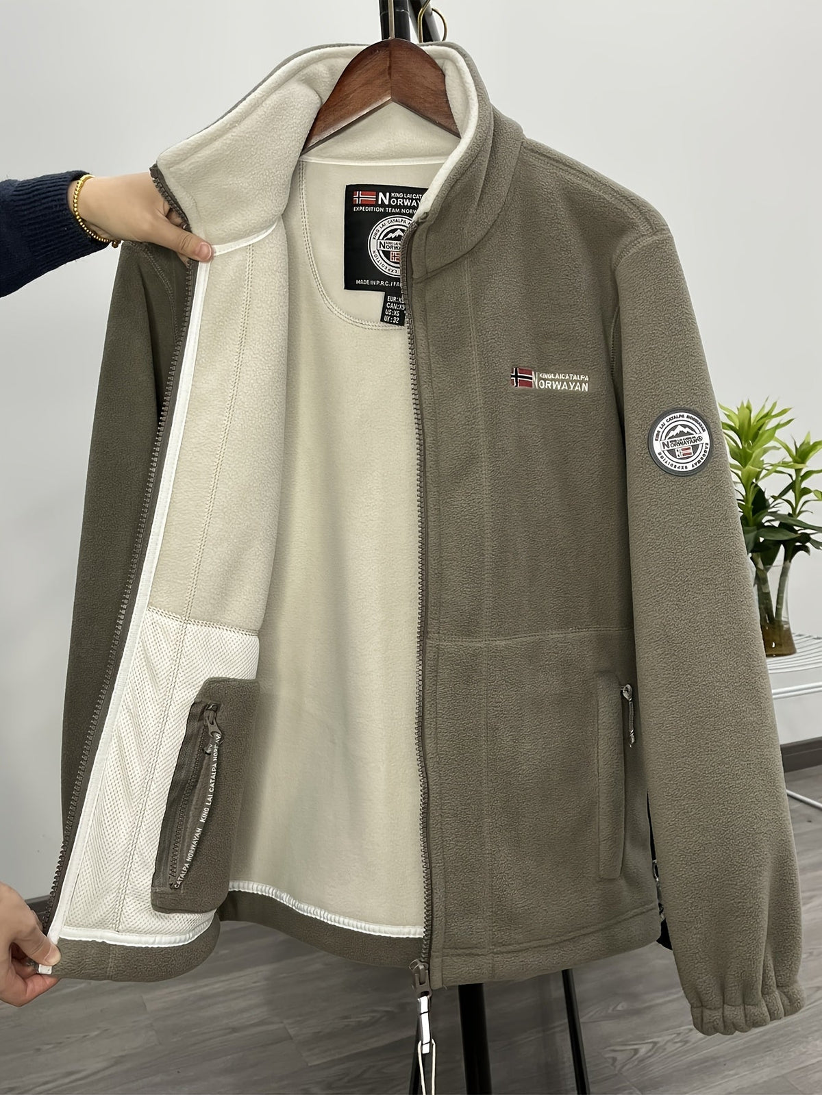 Hayes | Contrast-Lined Full Zip Fleece Jacket