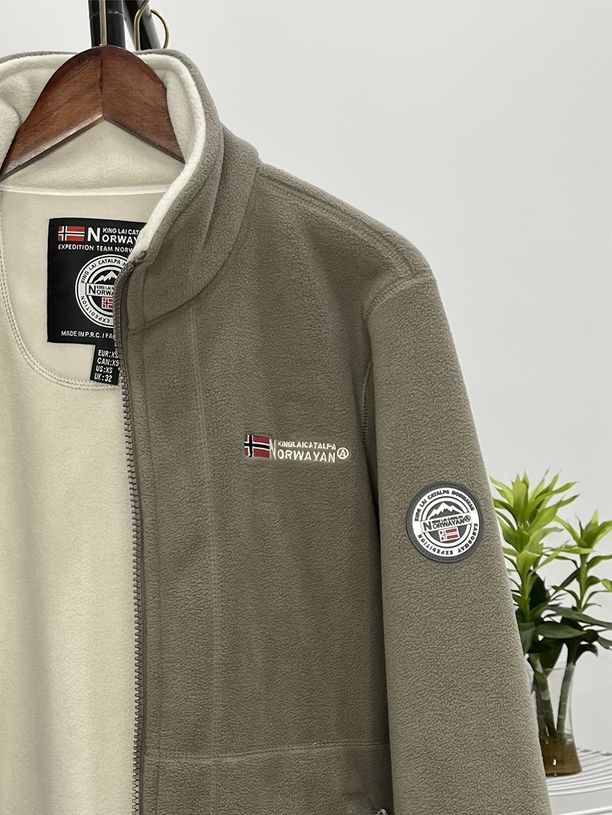 Hayes | Contrast-Lined Full Zip Fleece Jacket