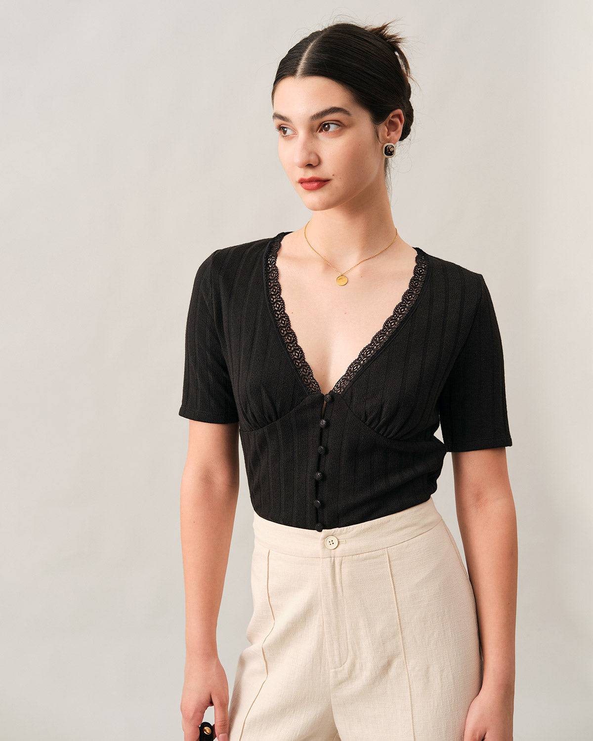 Isla | Slim Fit Ribbed Lace Trim Festival Tee