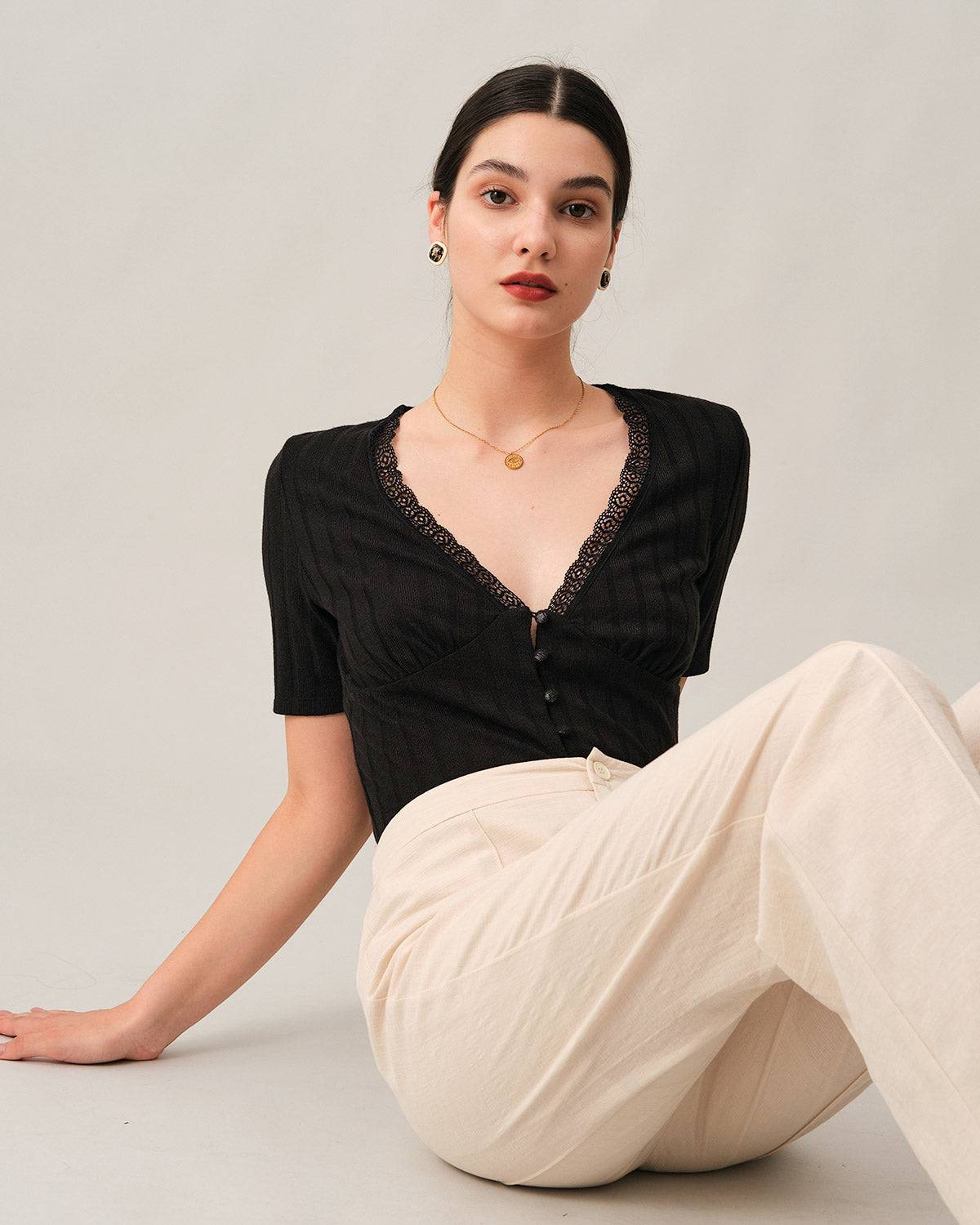 Isla | Slim Fit Ribbed Lace Trim Festival Tee