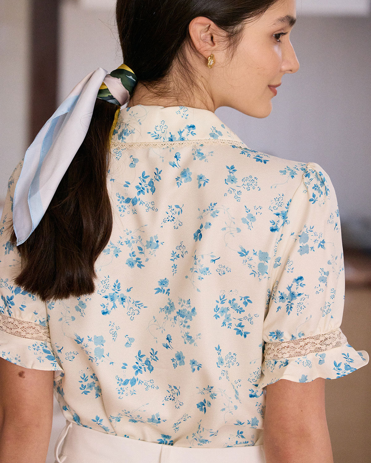 Izabella | Regular Fit Lace Spliced Pleated Floral Shirt Holiday Clothes