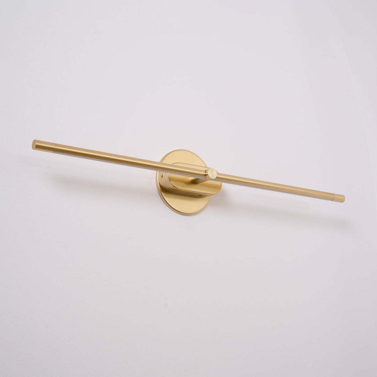 Minimalist Metal Rechargeable Wall Lamp with Linear Light – Ideal for Bedroom or Hallway