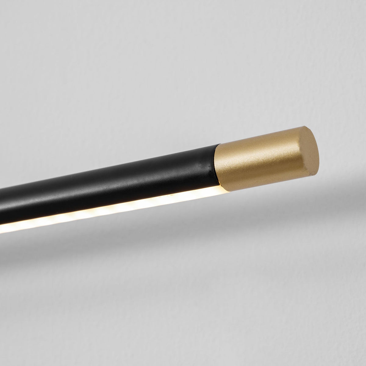 Minimalist Metal Rechargeable Wall Lamp with Linear Light – Ideal for Bedroom or Hallway
