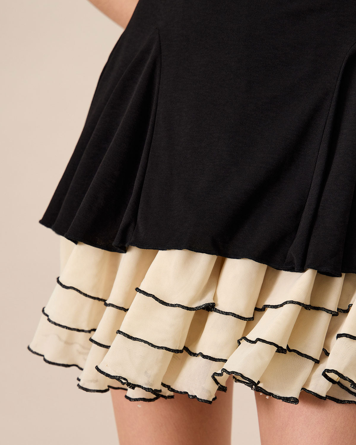 Priscilla | Fitted Knitted Mini Dress Concert Outfit