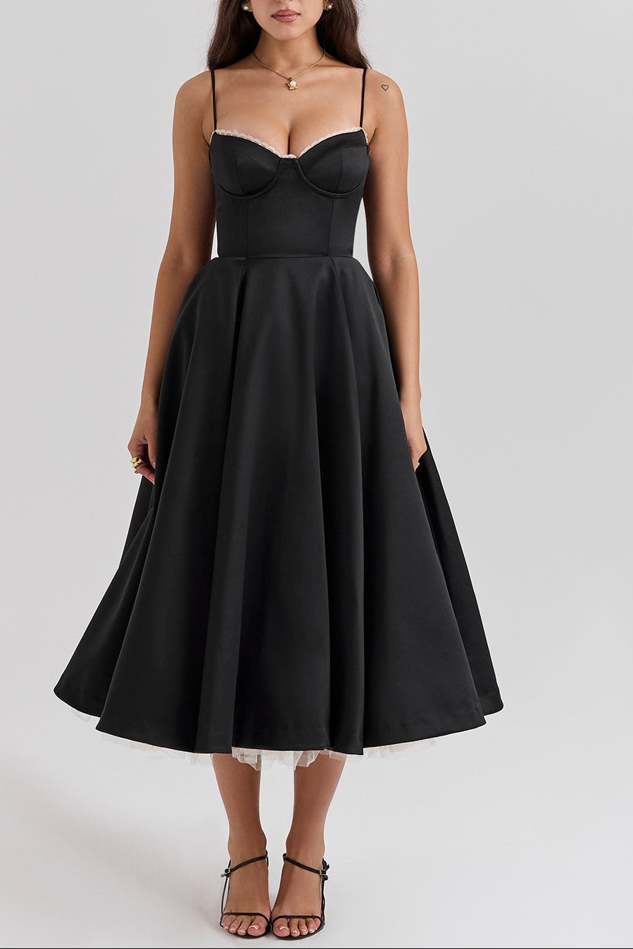 Tilly | Fitted Velvet Wedding Guest Midi Dress