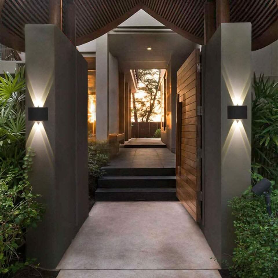 Weatherproof Metal Outdoor Light Fixture with Energy-Efficient LED – Ideal for Garden or Patio